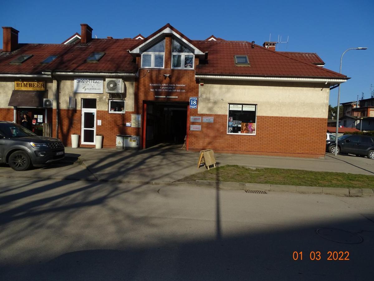 Nad Morzem U Kasi Apartment *